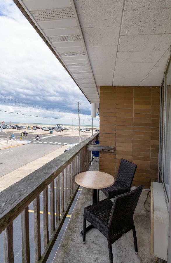 Charlroy Motel Сийсайд Парк Екстериор снимка